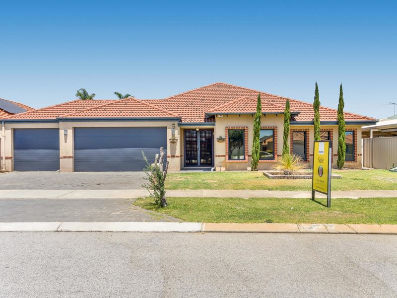 23 Almond Ave, Shoalwater