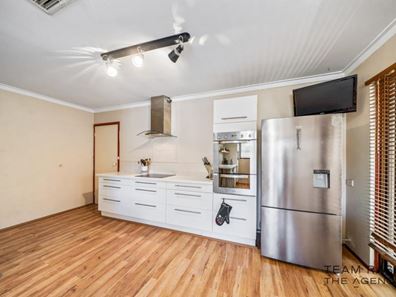 3 King Place, Padbury WA 6025