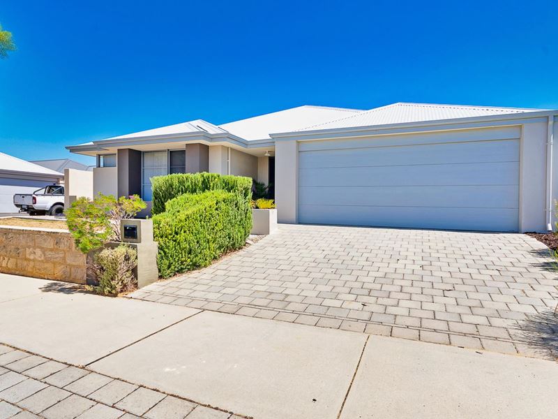 5 Fairgrounds Parkway, Alkimos WA 6038