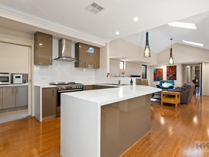7 Zelena Terrace, Aveley WA 6069