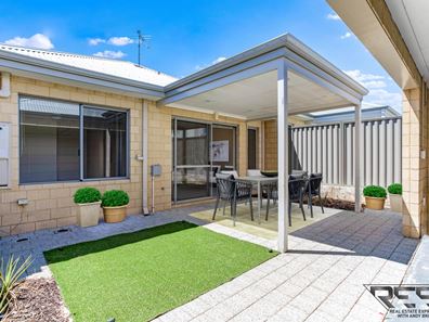 109 Broadway Boulevard, Piara Waters WA 6112