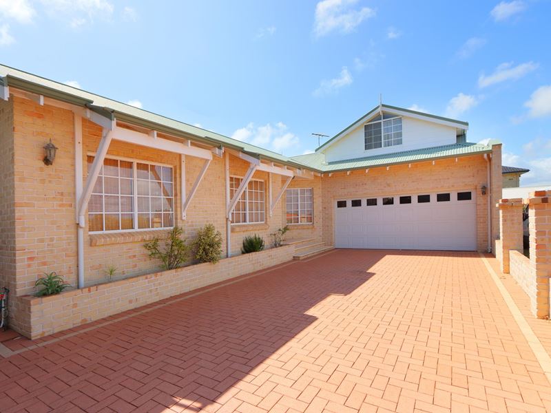 2 Grenoble Cove, Port Kennedy WA 6172