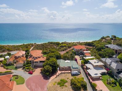 2 Grenoble Cove, Port Kennedy WA 6172