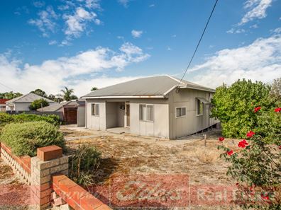 89 Deakin Street, Collie WA 6225