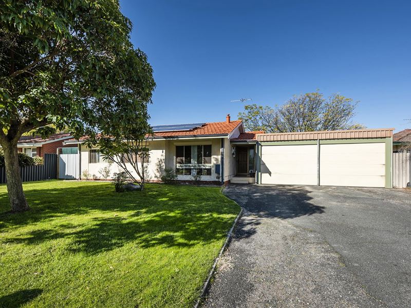 14 Chasley Court, Kelmscott