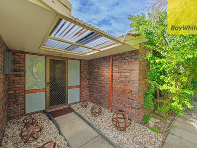 13 Natham Square, Swan View WA 6056