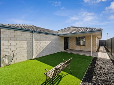 64 Kempeana Way, Baldivis WA 6171