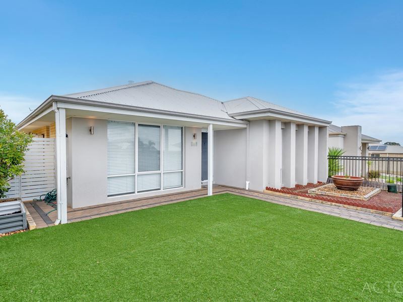165 Yindana Boulevard, Lakelands