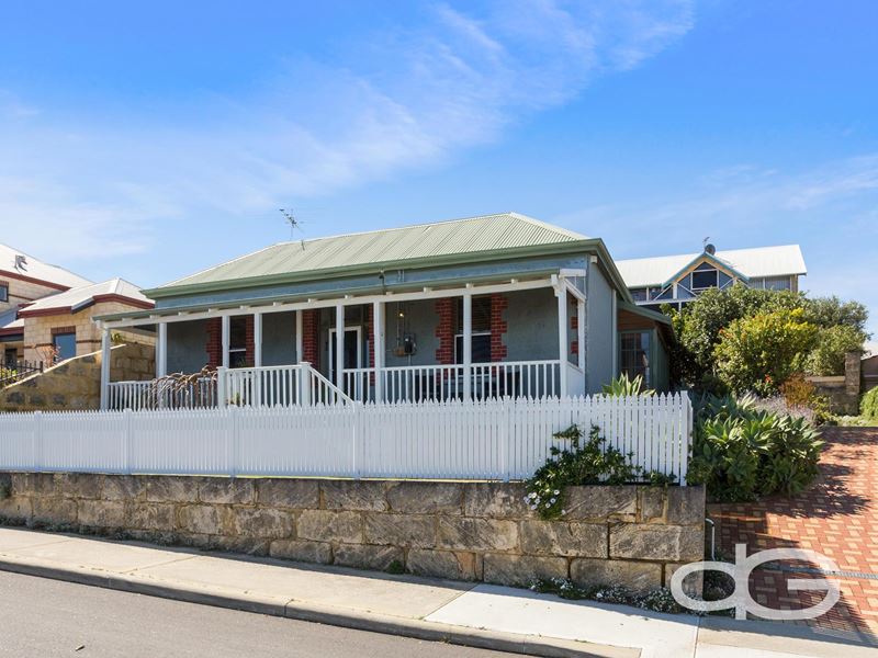 6 Livingstone Street, Beaconsfield