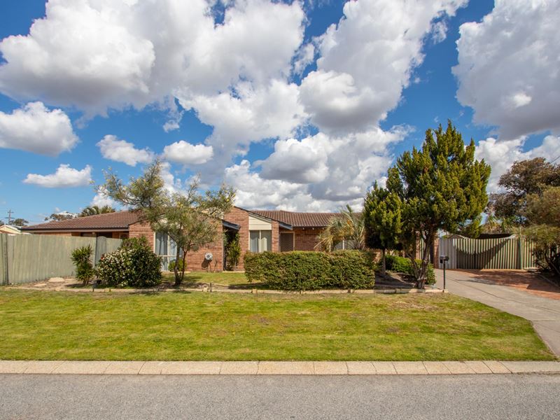 50 Shipbourne Way, Huntingdale WA 6110