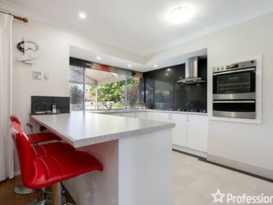 6 Kissane Court, Willetton WA 6155