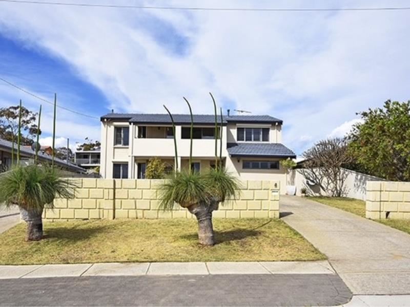 4 Centaur Street, Kallaroo