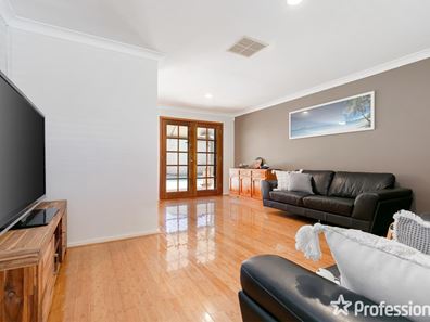 21 Condor Circle, Willetton WA 6155