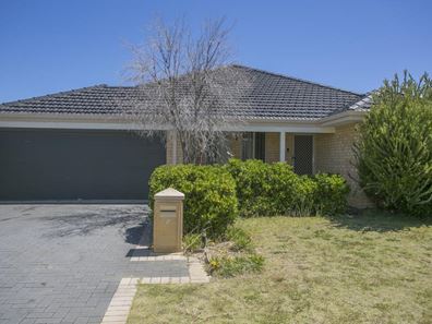 4 Blue Mountain Link, Merriwa WA 6030