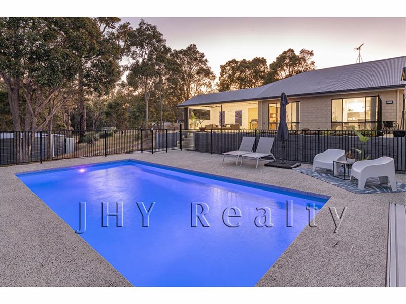 75 Kinross Loop, Quindalup