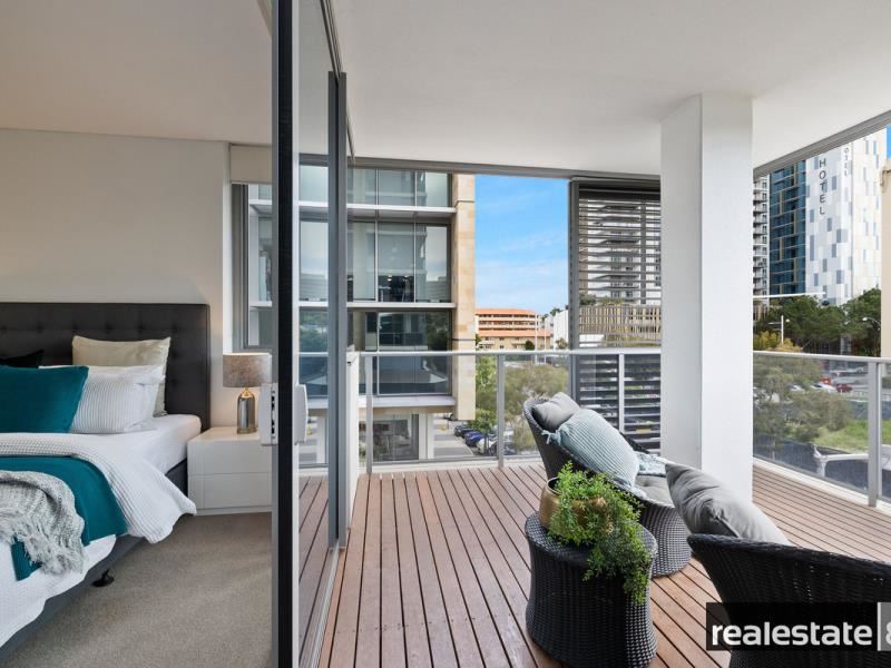 402/8 Moreau Parade, East Perth WA 6004