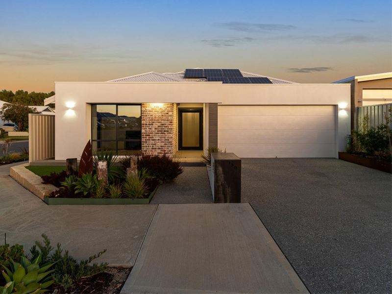 130 Thundelarra Drive, Golden Bay