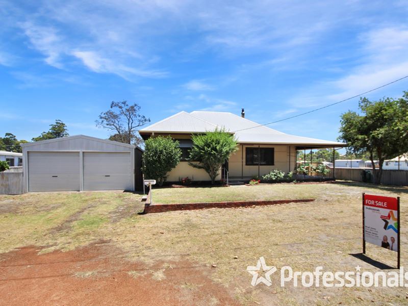 10 Bridge Street, Collie