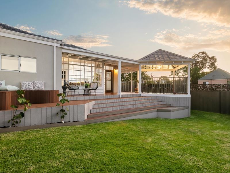 61 Adderley Street, Mount Claremont