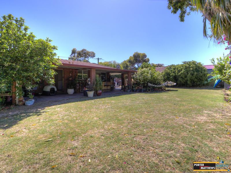 6 The Retreat, Forrestfield