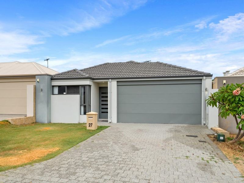 27 Vignerons Loop, Hocking WA 6065