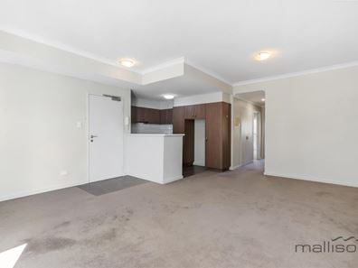 5/6 Ibera Way, Success WA 6164