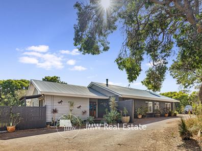 44 Kangaroo Parade, Yallingup WA 6282