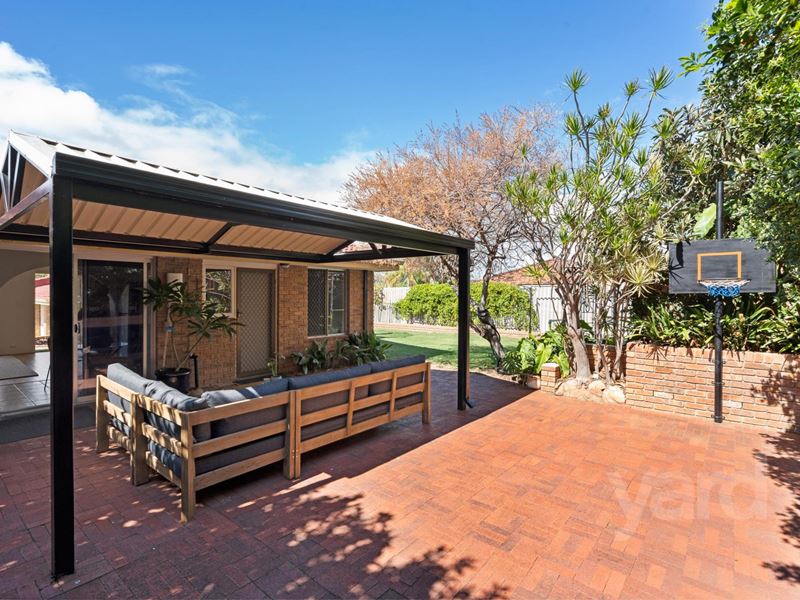 7/25 Point Walter Road, Bicton