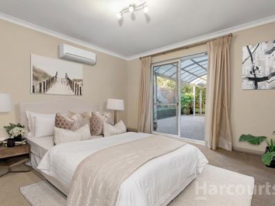 32 Clearview Ave, Burns Beach WA 6028