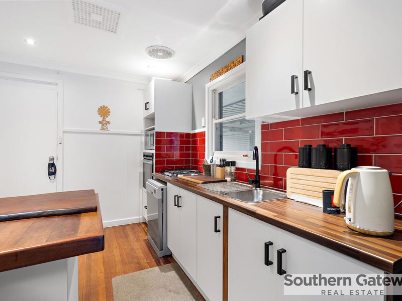 10 Fennager Way, Calista