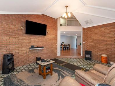 22 Legend Place, Cooloongup WA 6168