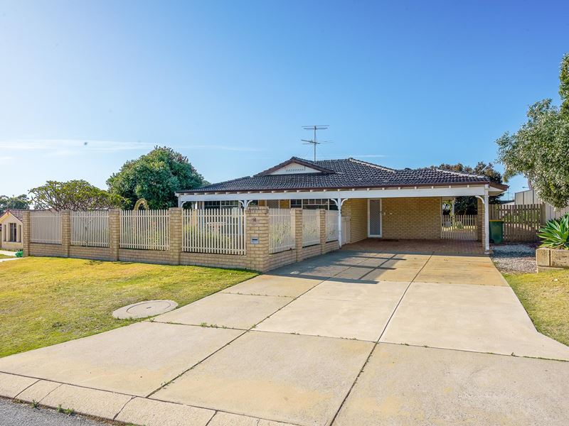 14 Floribunda Avenue, Halls Head