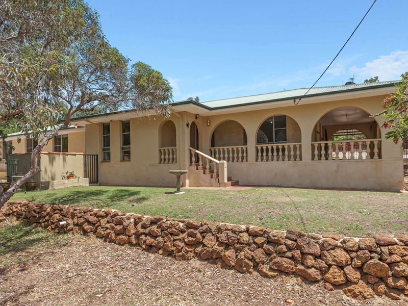 77 Connor Road, Lesmurdie
