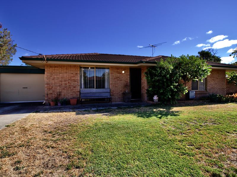 57 Goongarrie Drive, Waikiki WA 6169