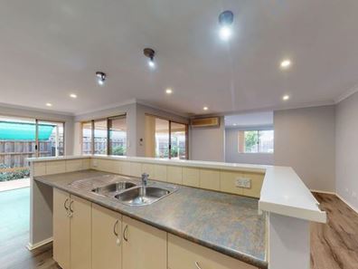 12 Glenallen Way, Ellenbrook WA 6069