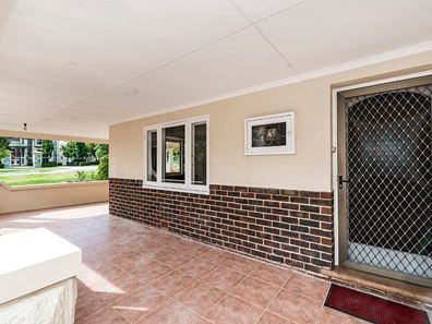 14 Neville Road, Dalkeith WA 6009