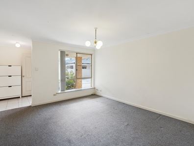 6/4 Roberts Street, Bayswater WA 6053