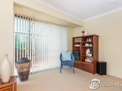 22A Blackthorne Crescent, South Lake WA 6164