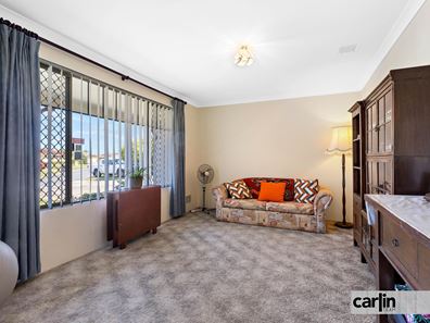 15 Barraberry Retreat, Canning Vale WA 6155