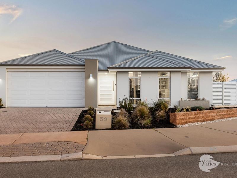 52 Adlington Way, The Vines