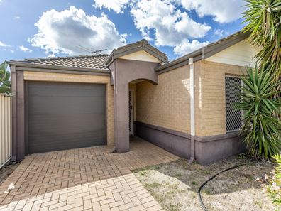 8 Blackham Way, Balga WA 6061