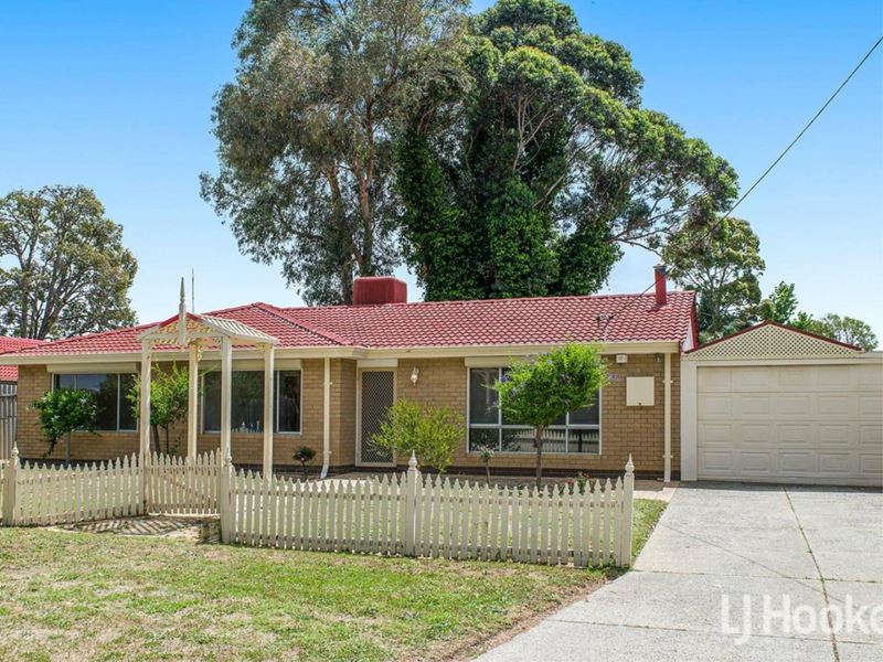 4 Gymea Court, Armadale WA 6112