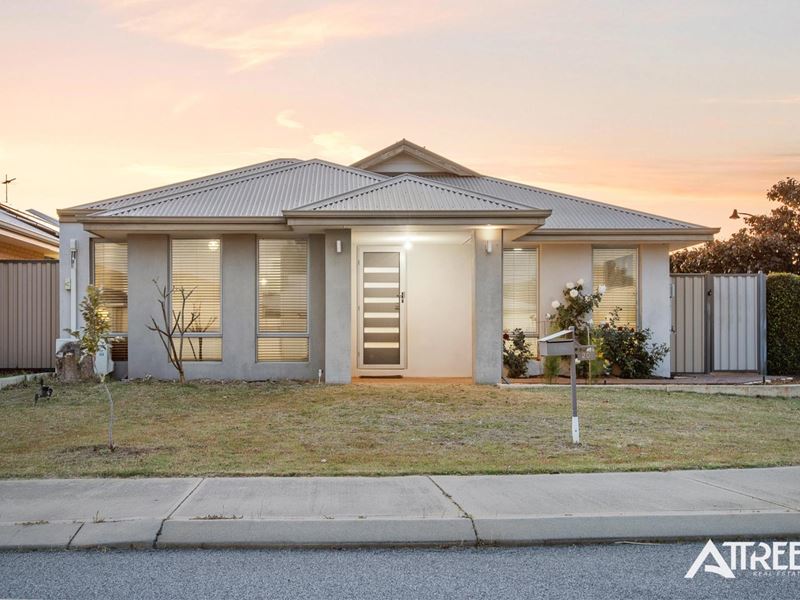 20 St Tropez Gardens, Piara Waters