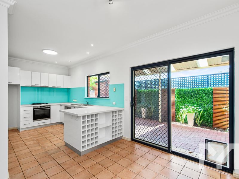 8/148 Forrest Street, Fremantle