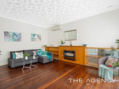 33 Henley Street, Como WA 6152