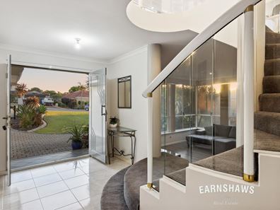 10 Twin View, Swan View WA 6056