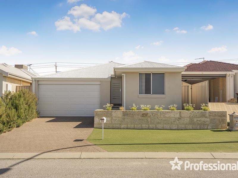 34 Harrogate Vista, Landsdale WA 6065