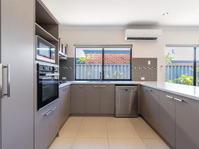 40 Rivergums Boulevard, Baldivis WA 6171