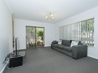 15 Parkland Parade, Bullsbrook WA 6084