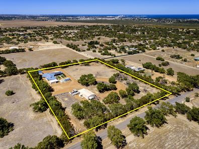 3 Forrester Road, Moresby WA 6530